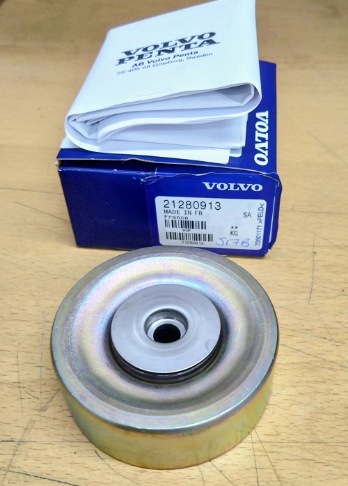 Volvo Penta IDLER PULLEY 21280913 Clearance Item